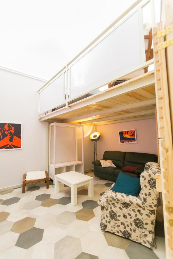 Anticaglia/24 Bed and Breakfast Napoli Eksteriør billede